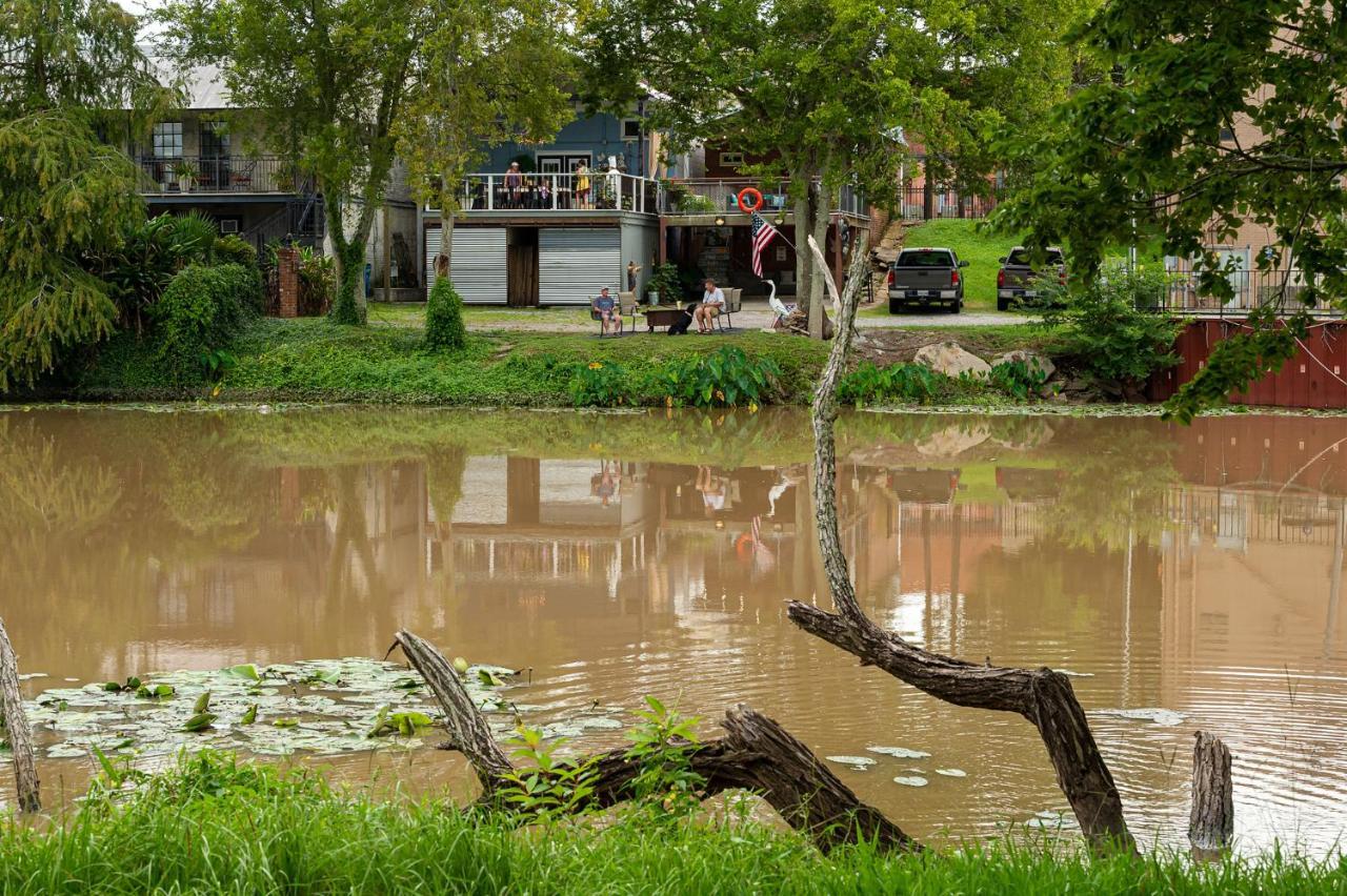 Chateau Royale, Pet Friendly, On Bayou, Downtown! Нью-Иберия Экстерьер фото